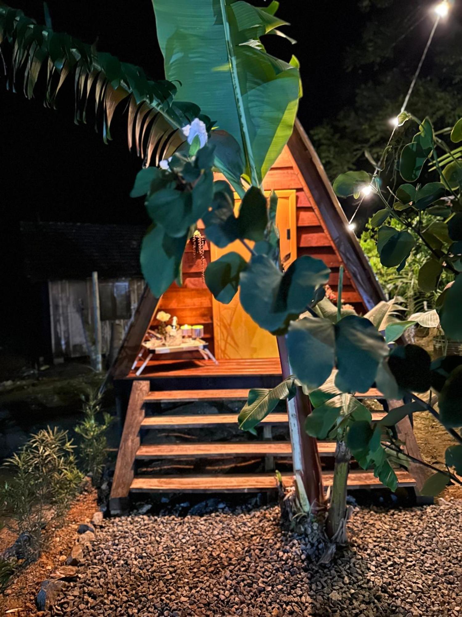 Glamping Casal - Mini Chale Mobiliado Com Colchao Casal Roupa De Cama Travesseiros - Rancho Perene Estacao Rural *